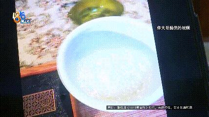 DƬ